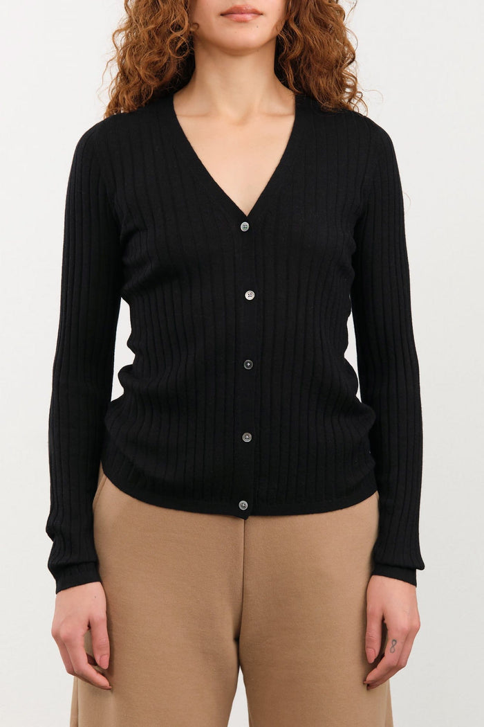 Demylee Apparel Womens Sweaters Kelly Superfine Cashmere Cardigan in Black