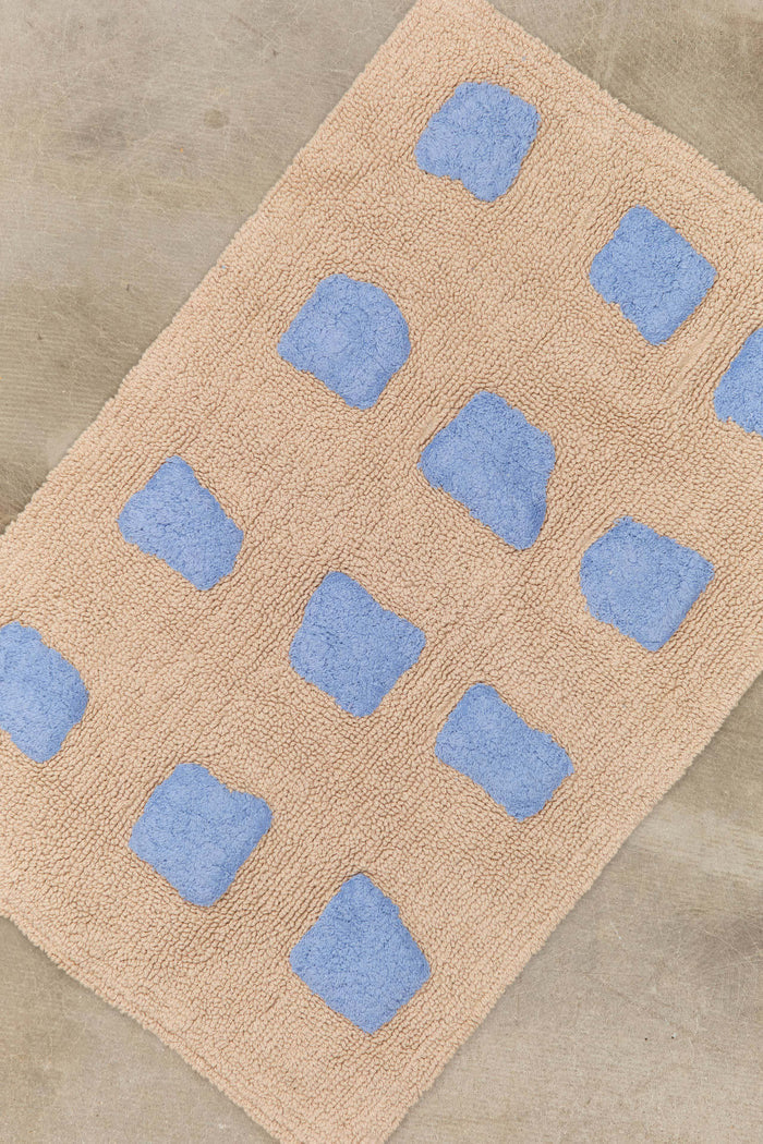 Cold Picnic Home Bath Accessories Wisdom Teeth Bathmat in Almond Almond / 30" L X 20" W